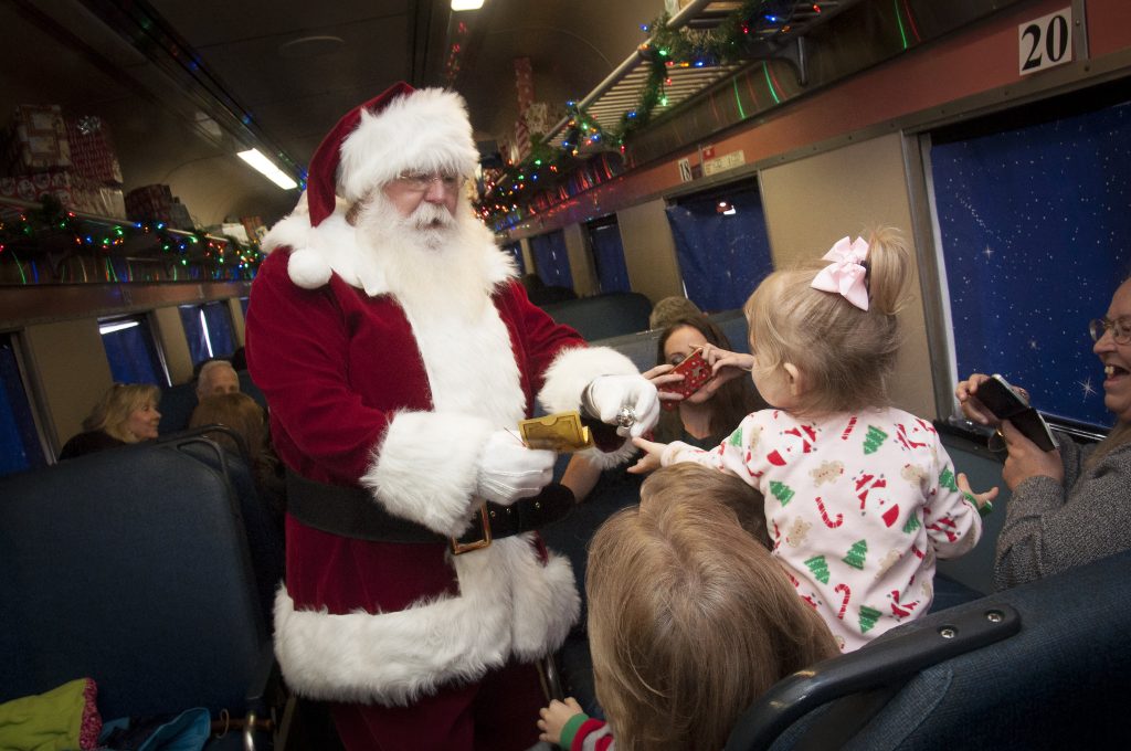 Volunteer at THE POLAR EXPRESS™